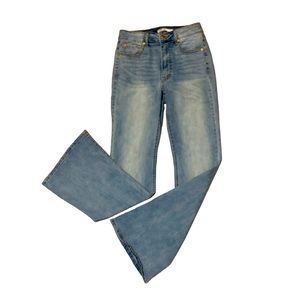 Blue skinny jeans